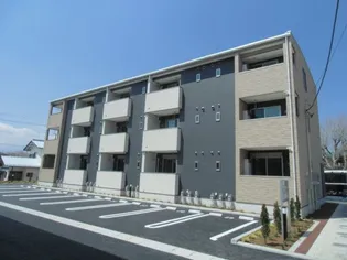 ドゥ コリーヌ三番館の画像