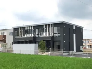 アベニール コートの画像