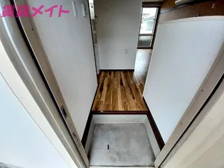 コーポ幸洋【1階】の玄関