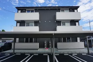 Grace Emoh【3階】の外観