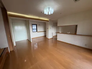 シャトー鉄砲塚【4階】の外観