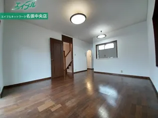 三重県伊賀市桐ケ丘5【一戸建】の外観