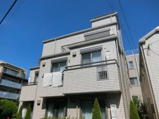 エテルナ東中野【1階】の外観