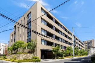 プレミスト文京千石【3階】の外観