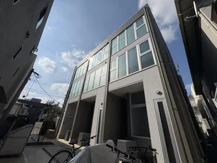 サリースマイル参番館【1階】の外観