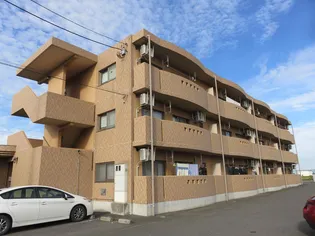 ファミーユ館林の画像