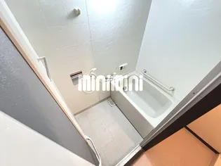 アヴァンセ・F【1階】の風呂