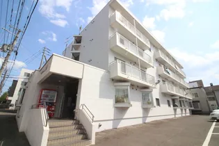 マイルーム南郷【3階】の外観