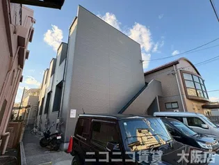 大阪府東大阪市新家西町【アパート】の外観