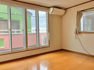 東京都文京区千駄木5【一戸建】の外観