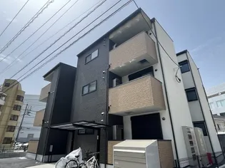 ハイブリッジ光【3階】の外観