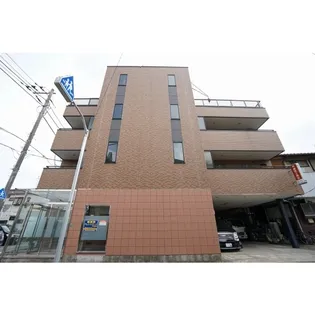 レクエルド Fの画像