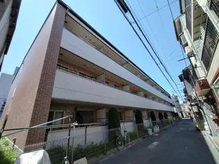 Loyal f Maison【3階】の外観