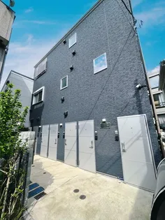 プレミア大久保【1階】の外観