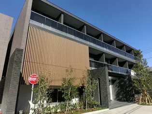 東京都調布市菊野台2【マンション】の外観