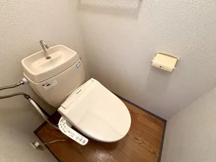 カーム・クウォーターB【2階】の内装