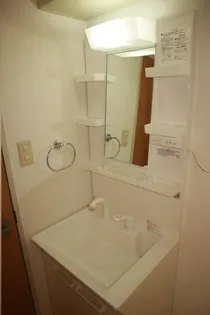 ラフィーネ加納A棟【2階】の内装