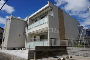 リブリ・マロングラッセ【2階】の外観