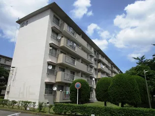 幸町団地10街区9棟【3階】の外観