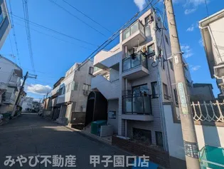 メゾンモナムール【2階】の外観