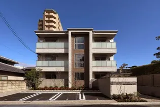 Shire Oberst【2階】の外観