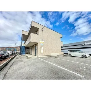 メゾンYAMAMOTO【2階】の外観