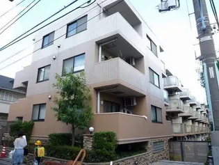 ルート四谷三丁目【2階】の外観