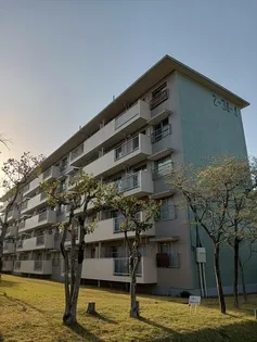 さつきが丘西住宅4号棟の画像