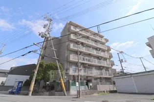 大阪府摂津市千里丘東5【マンション】の外観