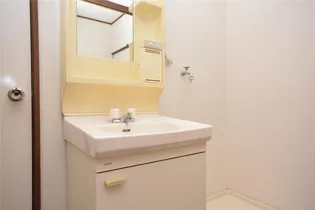 コンフォルターブル【2階】の内装