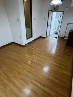 荘野ハイツ【2階】の居間