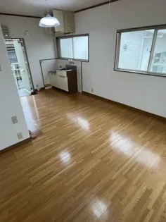 荘野ハイツ【2階】の居間