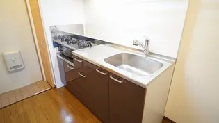 メゾンモンマルトル2【1階】のキッチン