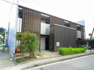 プラムコートの画像