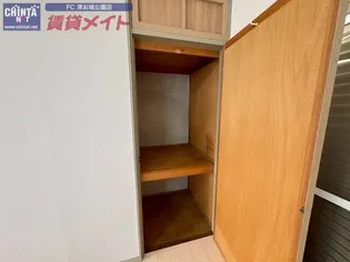 アンセーヌメゾン【1階】の内装