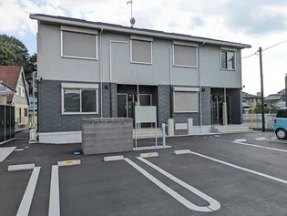 ブルースター【1階】の外観