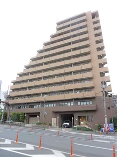 クオーレ青葉台【8階】の外観