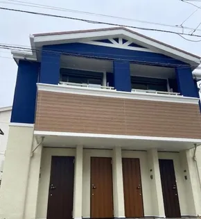 ソルヴァイ【1階】の外観