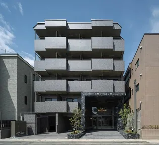 ルーブル武蔵新城伍番館【3階】の外観