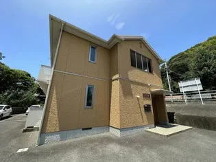 ラトゥール大和の画像