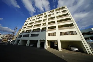 山口県下関市今浦町【マンション】の外観