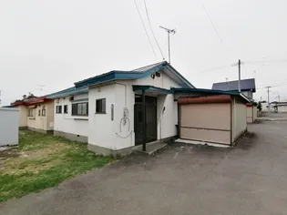 青森県弘前市大字樹木4【一戸建】の外観