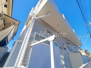 オーネス【2階】の外観