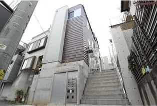 東京都新宿区弁天町【アパート】の外観