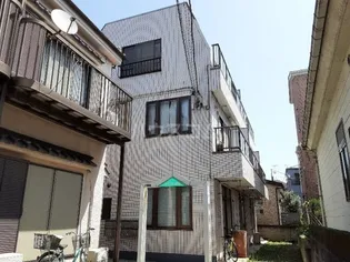 ヴィラ綾瀬【1階】の外観