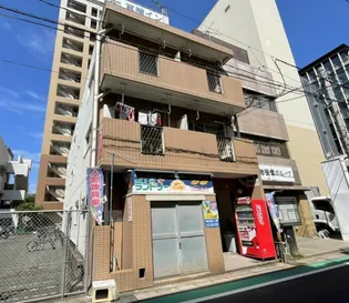 キングマンション【2階】の外観