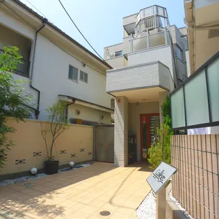 コレージュの画像