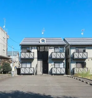 新潟県長岡市南七日町【アパート】の外観