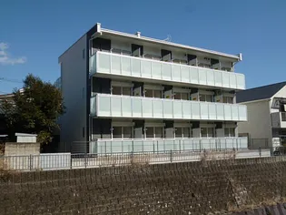 レオネクストリバーサイド遠【2階】の外観