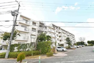 UR高の原駅前の画像